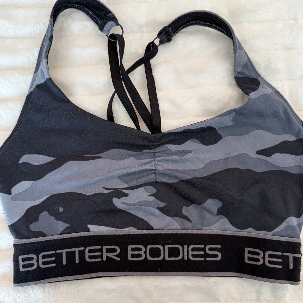Better Bodies Sports Bra Top | Gray Camo